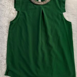 Green Sleeveless Top with Chain Detail